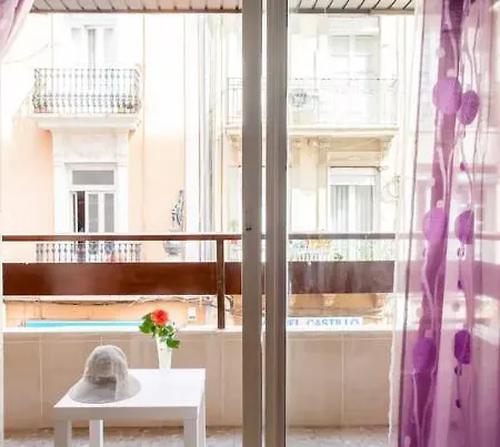 Apartment Station *