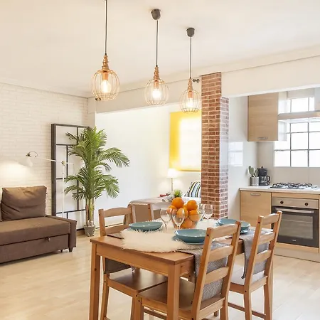 Apartment Station *